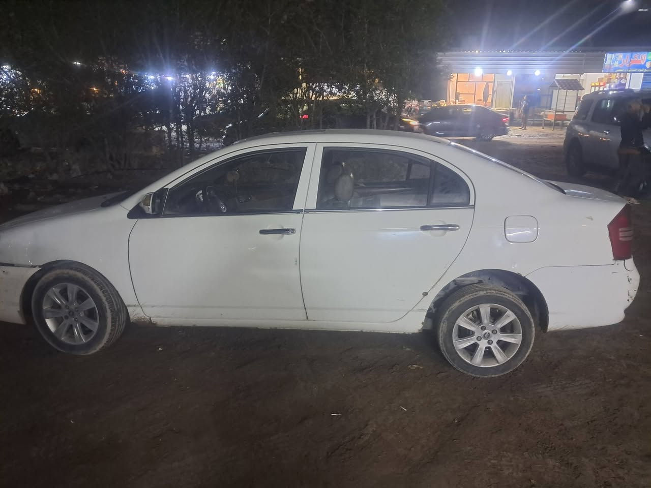 سلام عليكم ليفان موصليه للبيع موديل ١٣ كير مكينه مكفولات بس بيهه كم طخه السعر ١٧ بدون راعيه ابيعلك حديده الشراي يتصل ***********
