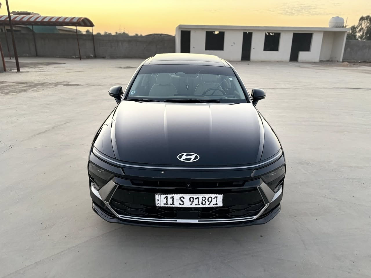 بسم الله
السلام عليكم 
سوناتا 24 لمتد 
السياره ماشيه 8500 ميل 
فول مواصفات داخل اوف وايت 
حادثها بابتين اليمنه موجوده صور الحادث 
السياره جاهزه من كلشي رقم بغداد بسمنه 
السعر (218) وبيه مجال 

‭0789 138 7389‬
*********** وبي واتساب
