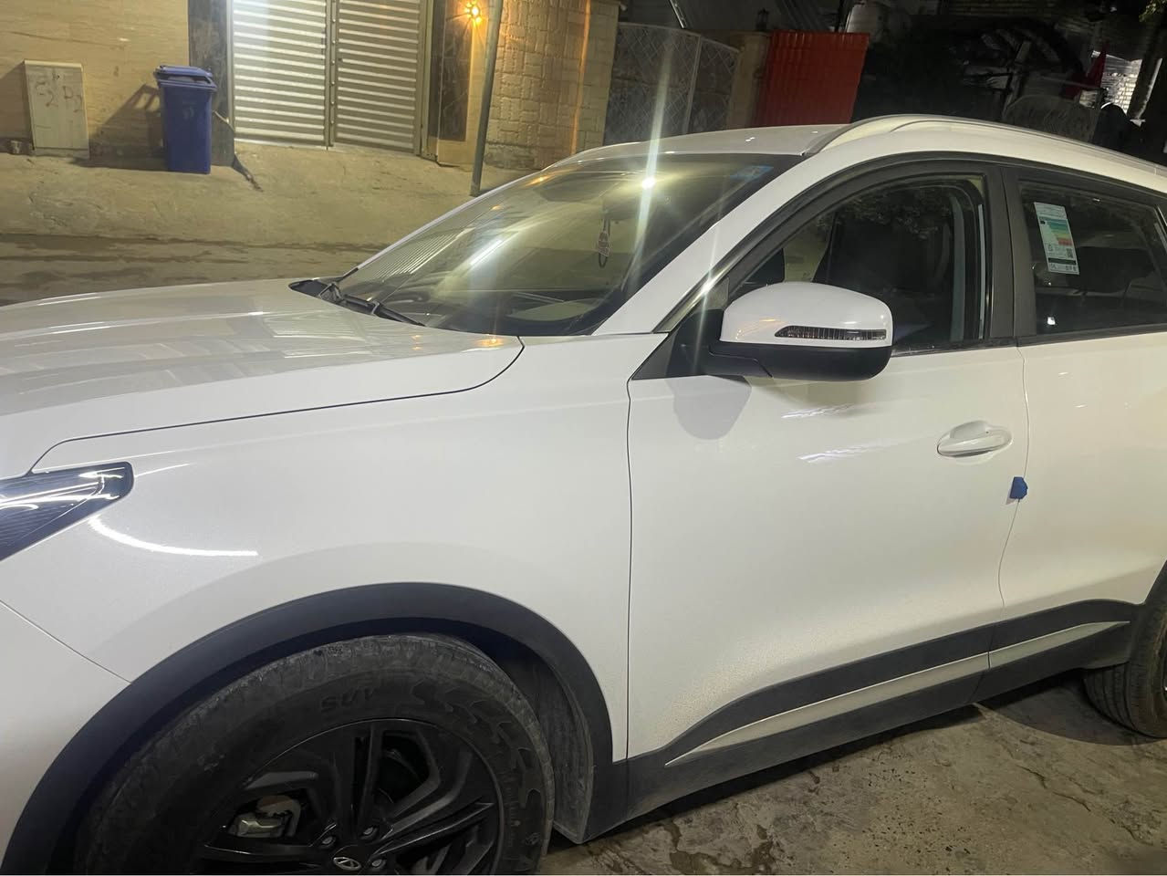 سياره جديده ٥ ويلكم ماشيه اقل ال ٦٠٠٠ موقعها بغداد 
بصمه جلد موديلها ٢٠٢٤ 
السعر بالعراقي ٢٣ مليون بيها مجال 
رقم الهاتف *********** Colombo, Sri Lanka
