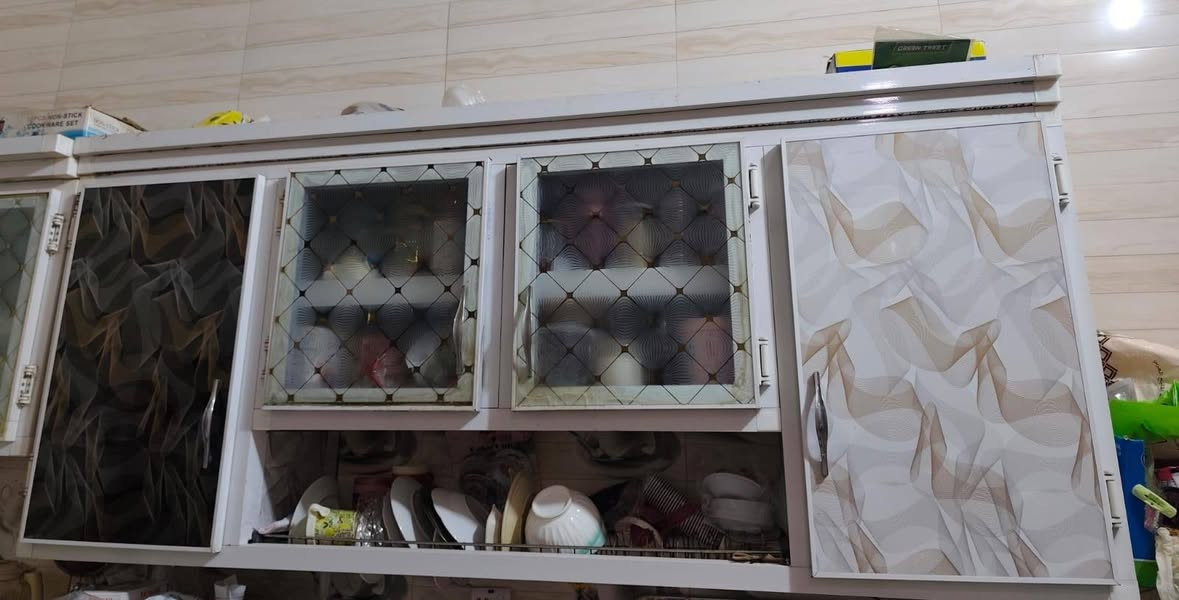 السلام عليكم
كاونتر المنيوم متكون من قطعتين ٢متر + ١ متر 
+ سنك ١٣٠ نظيف .. للبيع بسعر ٤٠٠ الف


**إذا كنت صاحب هذا الإعلان وتريد حذفه لأي سبب، رجاءا أرسل رسالة إلى الدعم الفني**