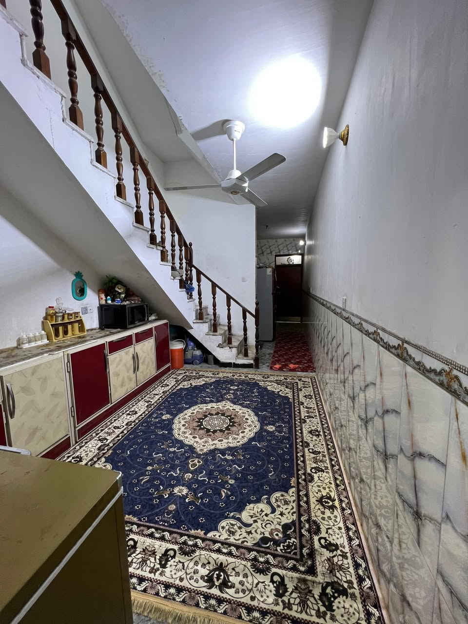 بيت للبيع طابو ملك صرف العبيدي قريب الجامع العلوي المساحه 100
طابق الاول ستقبال صالة صحيات منور غرفة نوم ترك 
الطابق الثاني صالة صحيات غرفتين نوم 
البيت مرمر وكرانيت بناء حديث قبل ٥ سنين
***********
السعر مناسب
