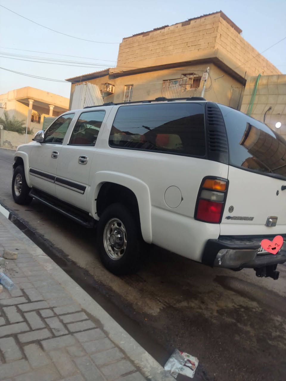 الفينيه مديل 2006  خليجي (كويتي)
تخم تاير برجستون جديد
صباغ عام تغيرر لون 
مكينة 6100 كير 1000 
مكينة كير حلوات
رقم بغداد انكليزي  وهزه جديده بأسمي السياره
المكان البصره
السعر 110 وببها مجال قلليل
هاتف : ***********
