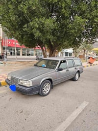 فالفوو 740 • 1990 • لا صبغ لا ضربه