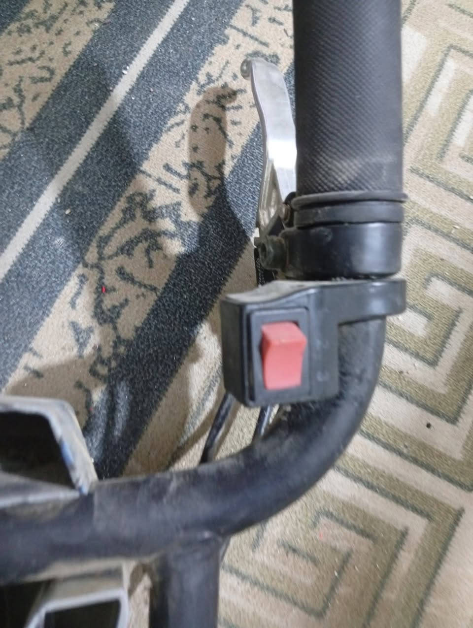 سلام عليكم لشه سكوتر درفت عقل 48V  البيع سعر  30 شراي يجي خاص موجود توصيل


**إذا كنت صاحب هذا الإعلان وتريد حذفه لأي سبب، رجاءا أرسل رسالة إلى الدعم الفني**