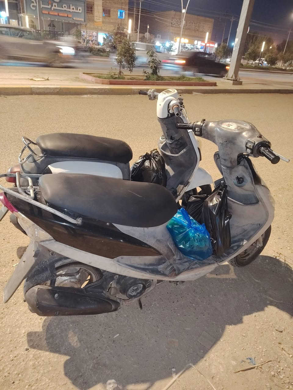 سلام عليكم للبيع دراجات ماكس منغولي بوشه 50 بلاد شرط الفحص زائد ماكس بوليسي بوشه 50 بلاد شرط الفحص كله شغاله سلف هندر كهربائيات شلعه تخبل مشي خير من الله كله ختم واحد السعر خاص العنوان ناصريه مركز الاستفسار ***********
