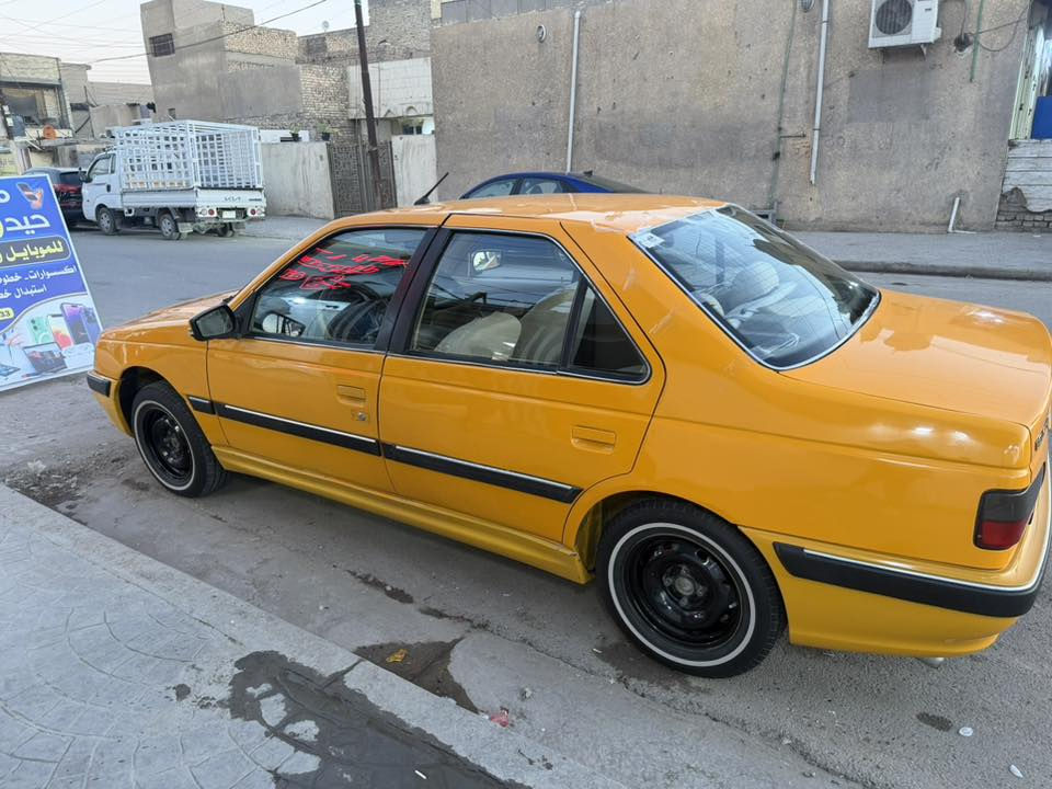 السلام عليكم بيجو بارص 2023 غاز بانزين  بيها صبغ جاملغ خلفي وباب وجاملغ امامي صفحت السايق الباقي مكفول سياره نضيفه كلش شاشه كاموه حساسات مري شفط بيها موصفات سعر 60حلوه بسمي مكاني بغداد ***********
