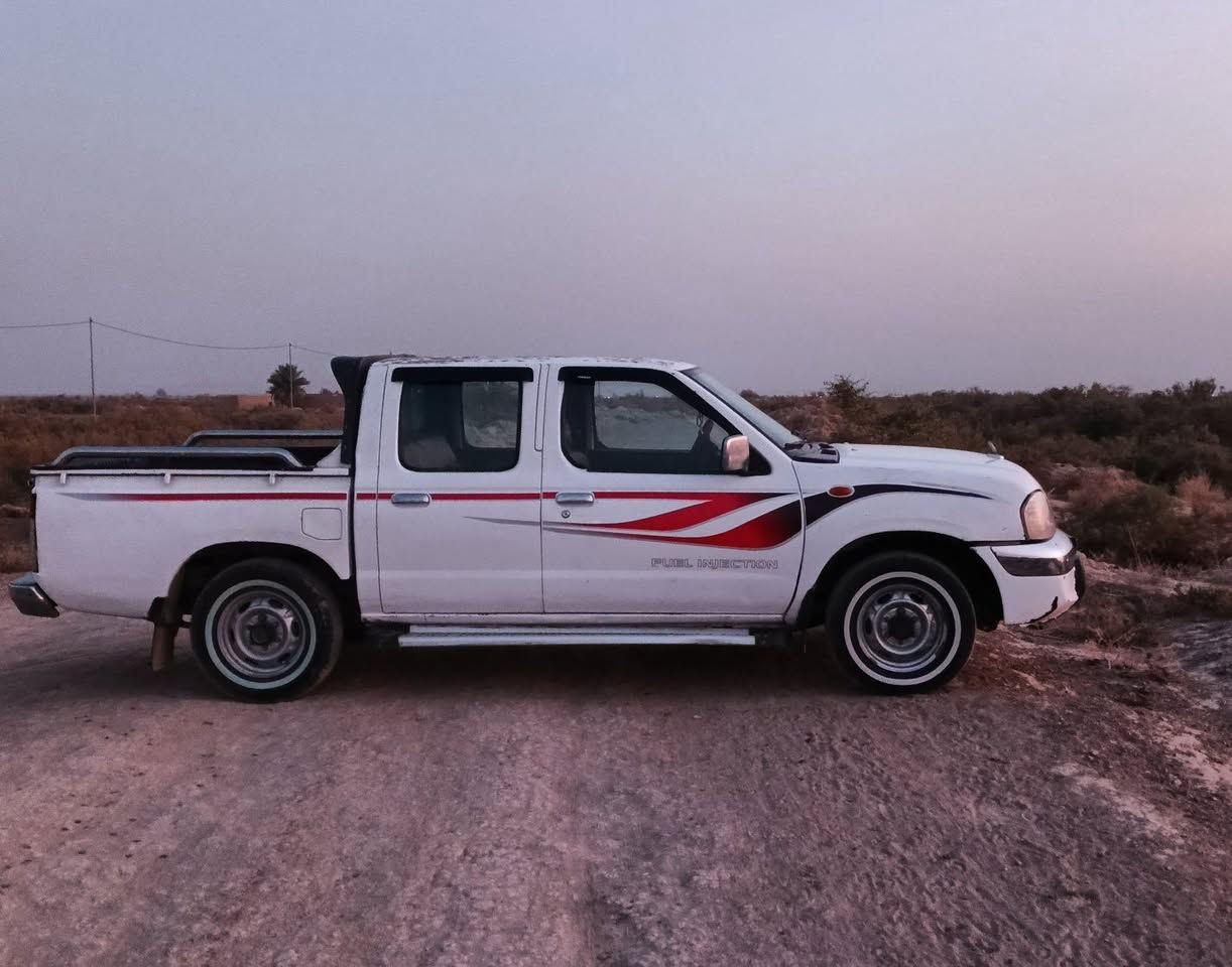 السلام عليكم بيكم نيسان شبوط 2007 ياباني أصل مكينه  وگير  اكسن كفاله   لا تنقيص ولا تبخير  بسمي سنويه مجدده 2029 رقم دولي تحويل ثاني يوم سياره أحله من صوره دواخل ماروني  تخم تاير  سدر   جديد  سياره بيهء چاملق بدل   مكان شطره  مكلف بنشر ***********تصال عله صاحب سياره *********** السفسار عله رقم
