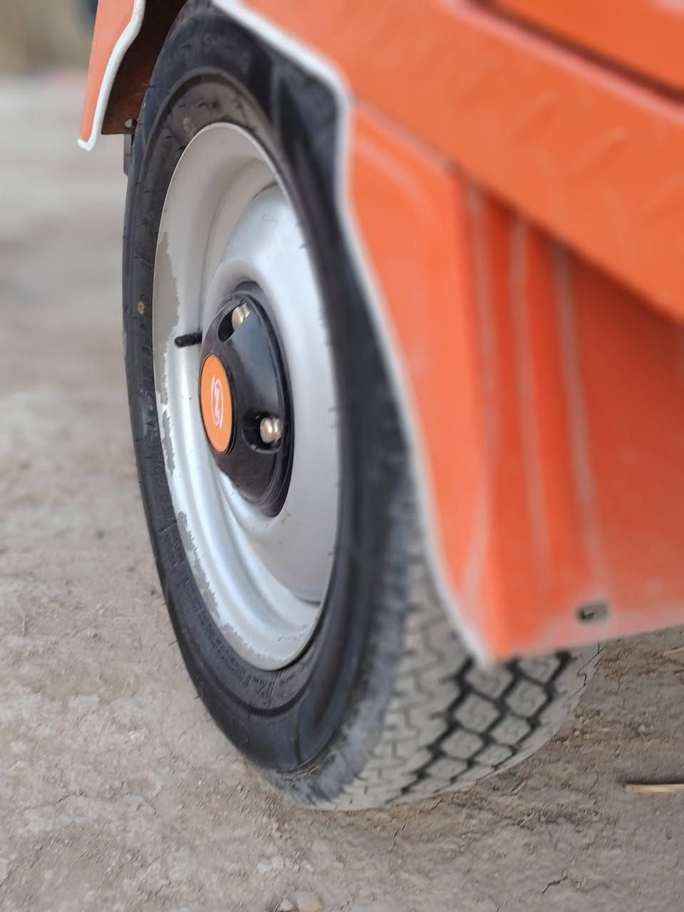 سلام عليكم
ستوته ٢٥ زيرو سكنر  وكيل بلال جديده وبعدها

مكاني حله ناحيه النيل

رقم ***********

سعر ( ٢٦٠٠ )  وبيها مجال
