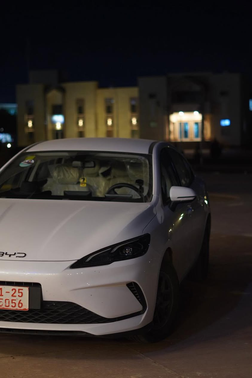 BYD Seal 05
سيارة كاتي اربيل 
ممشى 10000
بدون اي ضرر فقط رصعه صغيره بباب السايق بالنقل

مكان السيارة الانبار - قضاء عنه
***********
