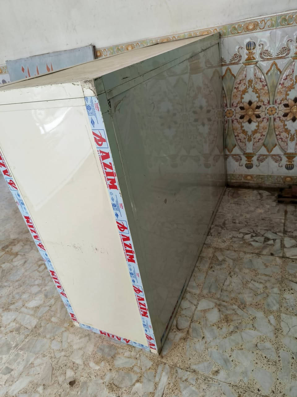 السلام عليكم اميوزه اثنين والرفول توكيب وتفصال ورف اندي اف تفصال للبيع كلهن سعر بلاش خابر ودلل ***********
