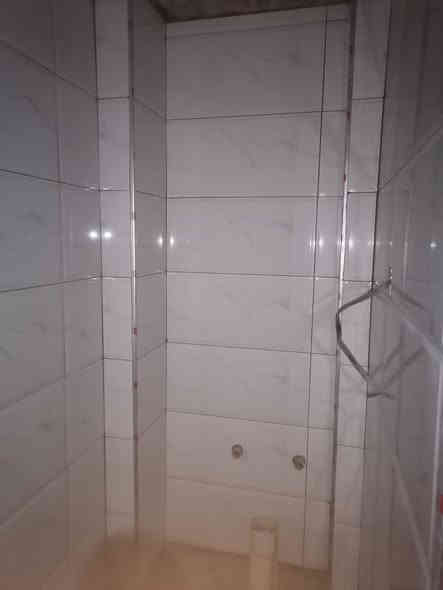 خلفه سيراميك تشتغل المتر على 4000 داخل الموصل فقط وهذا رقمي***********
