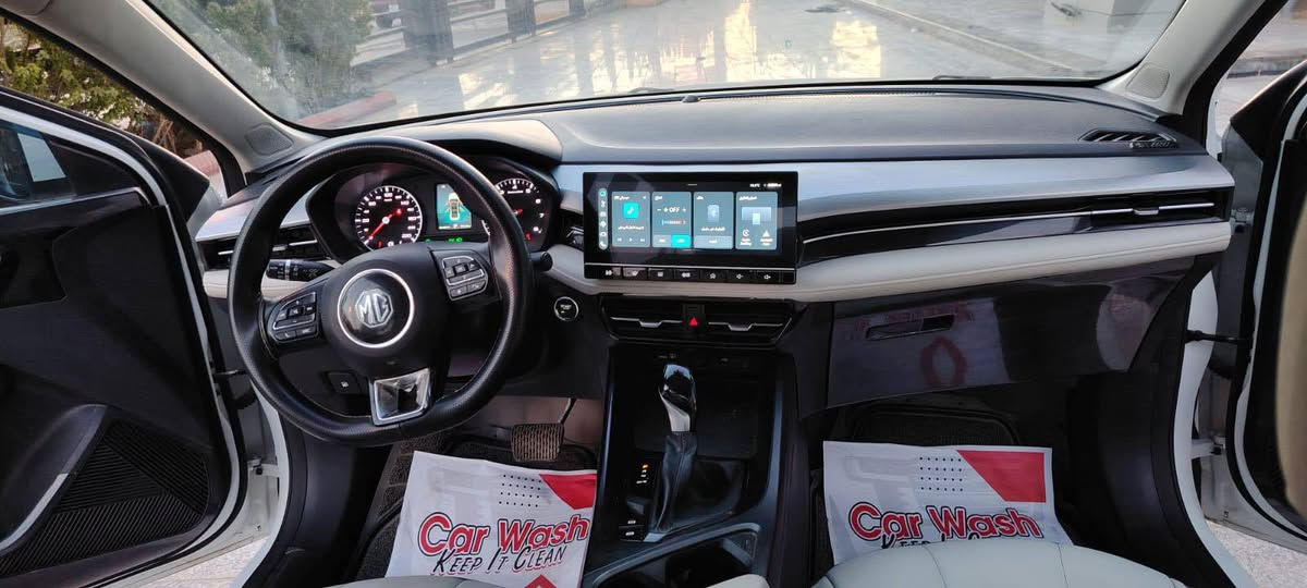 خليجي بلس MG5 ضمان 6 سنوات بعدها بالظمان 

✨✨بلس MG 5 موديل 2025. خليجي  ✨✨
✨للبيع او المراوس حسب القناعه ✨
المشي : 23  بحالة الوكالة
اللون : ابيض
رقم : بغداد الانكليزي تحويل مباشر@@ باسمي 
المواصفات :
 
‎✨المحرك 1500 تنفس طبيعي ✨
‎كير اوتماتيك ✨

✨تبريد قطعتين امامي وخلفي دبل فريز
‏‎✨شاشة كبيرة ابل كار بلي واندرويد 
✨السيارة بصمة 
✨بصمة ابواب وصندوق 
✨هندبريك بصمة 
✨اوتو هولد 
✨ويل كب كروم 
✨كروز سرعة 
✨تحكم ستيرن جهتين 
✨لايت + بك لايت لد Led
✨بلوجكترات امامية زنون Led
✨اشاير بالمري الجانبية 
✨لايت عدسة زنون +تكحم بالايت ماطور 
✨حساسات خلفية 
✨حساس ضغط اطارات
✨4 جام كهرباء اوتو 
✨دبل كامشفت 
✨داخل او فايت + صاج ونيكل 

*السياره مغلفه كشنات جلد نفس شكل المخمل الاصلي سيارة متعوب عليها جدا استخدام شخصي
الكاعيه مغلف جلد اصلي ياباني
الجام مغلف عازل حراري (180 الف) 
يعني تبريد فووول وعزل حراره فووول 
 
مكان السياره 📍 بغداد حي الجهاد


**إذا كنت صاحب هذا الإعلان وتريد حذفه لأي سبب، رجاءا أرسل رسالة إلى الدعم الفني**