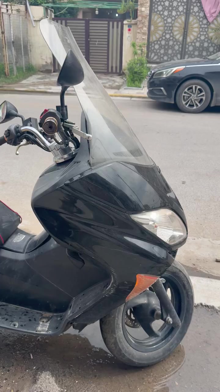 سلام عليكم 
داجه فورزه 0/8 مكينه مكفوله عميه 
داجه متروكه صار تقريبا 5 اشهر رادلها ترتيب فقط من كفرات وتبديل كلج خلفي ولويل خلفي صار بي شويه عواج من طسه ولكشن دوشمه باقي مكفوله من كلشي مكينه شلعه معدل 
كفرات اني فاحهن حتى لا يشخطن اكثر او يصير بيهم شي 
اوراق كامله داجه اني منزلها من رمبه ع ايدي ب2024
مكاني بغداد شعب سعر 1250 رقمي ***********
تريد تشتري حياك الله تعال شوف دراجه متريد لا تخابر او تكسر بسعر
