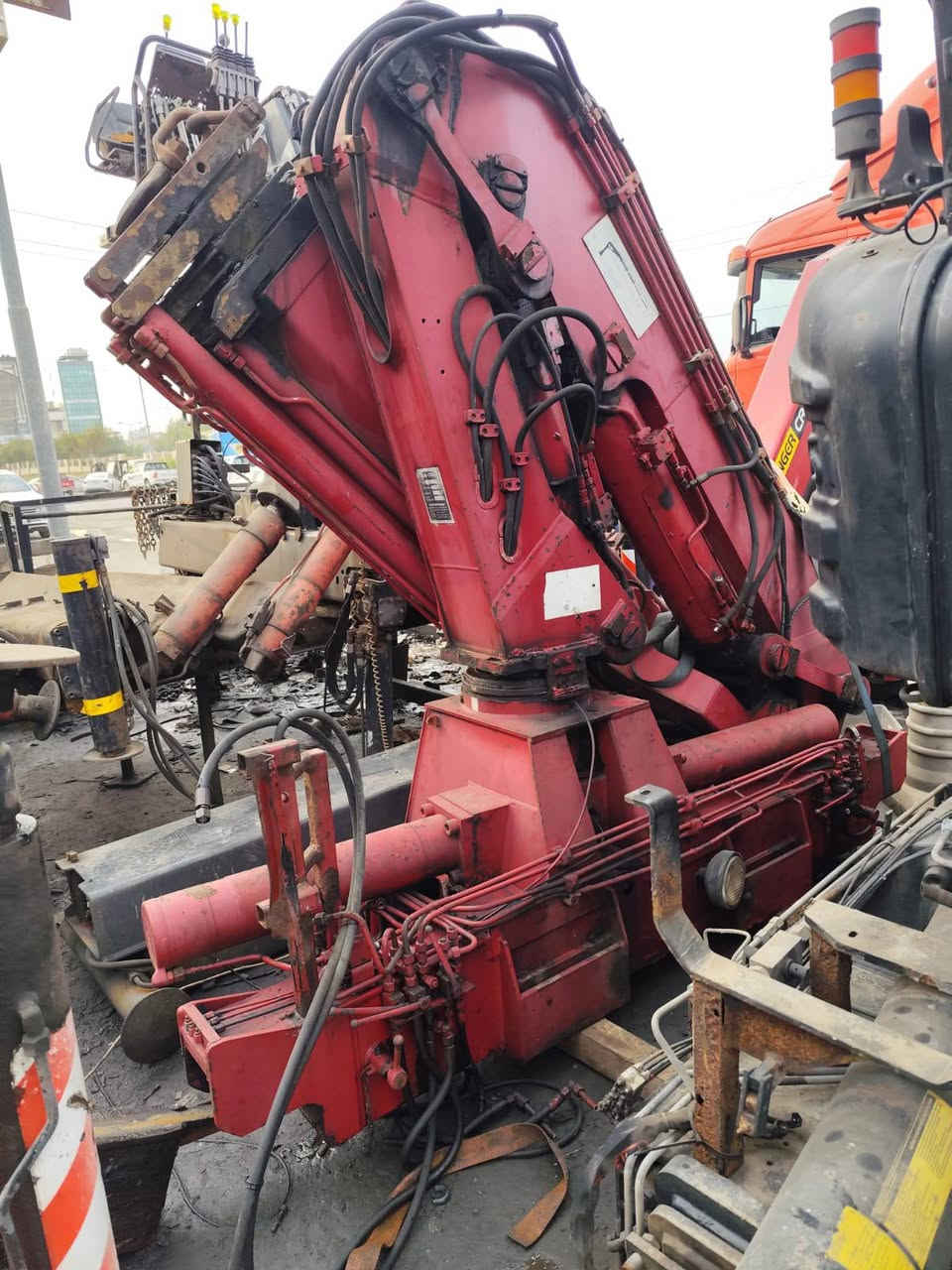 للبيع كرين اطلس
الوزن 9500

عدد سلايت  4

كرين مكفول كفاله عامه 

اوربي مامشتغل بل عراق

السعر   115

***********

***********
