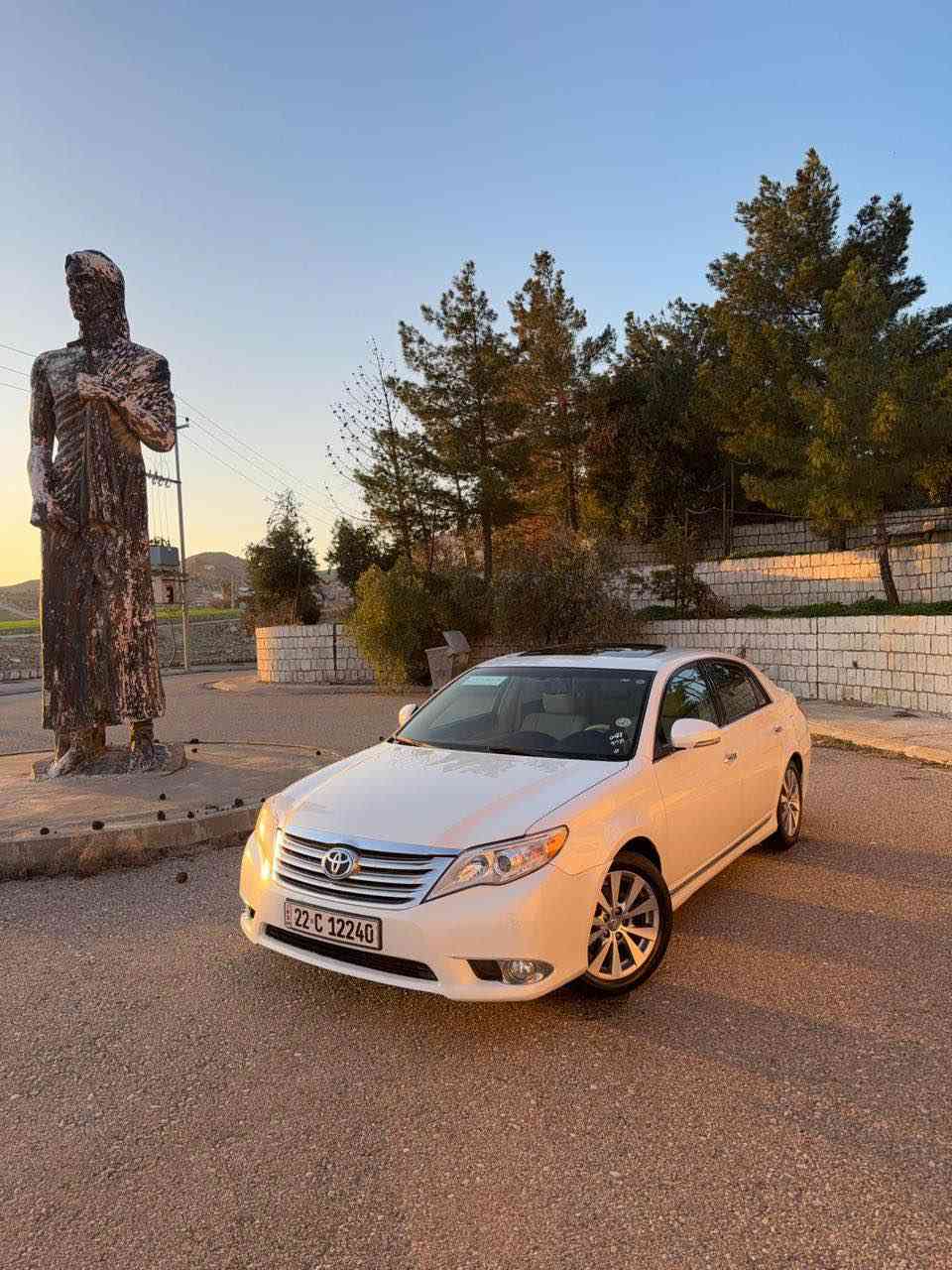 ئەڤەلۆن ٢٠١١ 
فول فول مواسەفاتی خەلیجی 
سبوخ ئەستور 
بێ سبوخە -دوو پەڵە ساردی هەیە 
گێڕو مەکینەی نەکراوەتەوە 
سەوتی دیجتاڵ بە شەرت
کوشن ی بیلادە دەست کاری نەکراوە 
چوار تایەی نوێیە 
سەنەوی نوێیە -بە ناوی خۆمە -
١٩٢ وەرەقە
*********** كويسينجاك, أربيل
