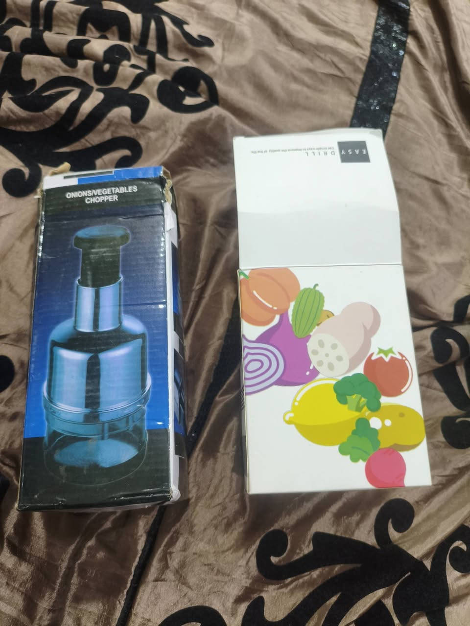 قطاعات يدويه 
فاكهة وخظراوت 
موديلات مختلفه 
العدد 2
السعر بلاش 
الأثنين اب10 الف مع التوصيل 
بغداد الكرخ 
***********
