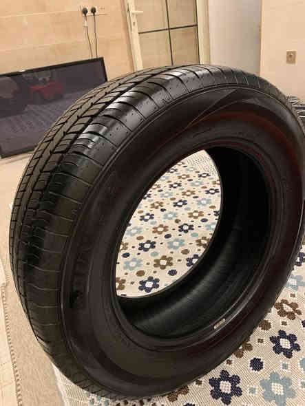 طخم كامل تاير شركة دنلوب للبيع قياسها  265/65/R18 ياباني اصلي نسبة نظافتها عالية جدا للاستفسار الاتصال على واتساب ☎️*********** - ***********☎️
