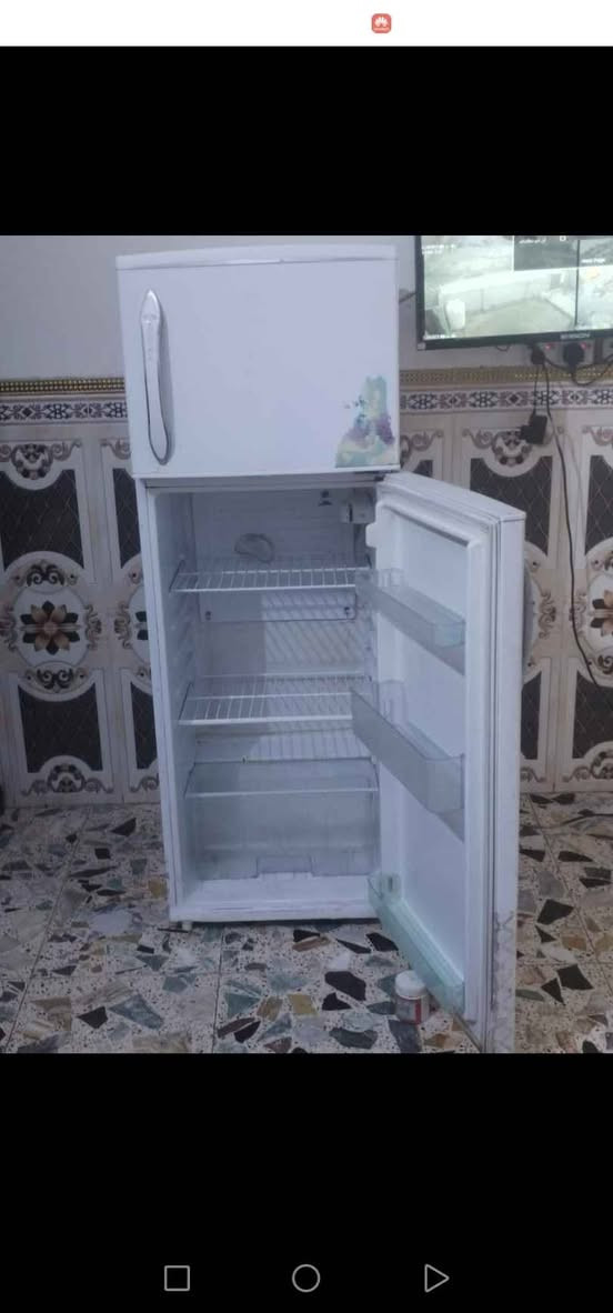 ثلاجه وسط نضيفه جديده ١٣ قدم جديده  لا خياس لا زنجار نوعهه رويل 125 مع توصيل علفحص توصيل الباب البيت بغداد, العراق


**إذا كنت صاحب هذا الإعلان وتريد حذفه لأي سبب، رجاءا أرسل رسالة إلى الدعم الفني**