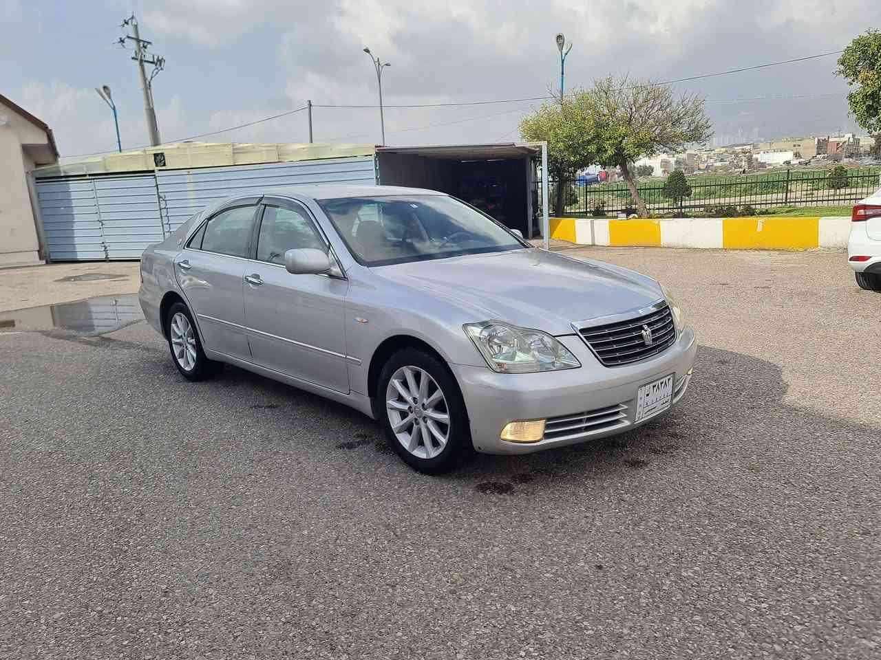 شاهینە براوە 2005 رۆیاڵ👍 بێ چاڵ و شوخت بستێک بۆیاخی هەیە ✋دەعم ولێدراوی نیە👉 2 دوگمە ناو کرێمی
170 هزار رۆیشتووە مە کینە ی و گێری 180 لۆک لۆک بەتامی 182 👋    مجموعەلیکزس تایە ی تازە ویل سپۆرت
ترید و گەرمی بەشەرت  برێک بەسراو سعری 45 گەڵا و مجالێ برایانە سلێمانی ***********
