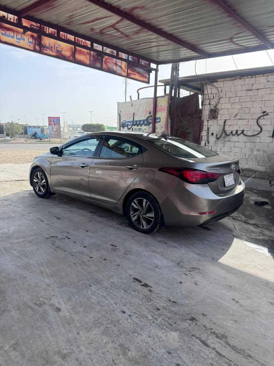 يالله بيع سريع النتره موديل 2015 محرك 2000دوش حادث جاملغ امامي وباب سايق بدون داخل ولا ارباك سياره حيل حلو رقم بغداد تحويل ثاني يوم سياره مكفوله من جميع نواحي سعر 89قفل قفل قفل بيع سريع اقر منشور وتصل مكاني بابل ***********
