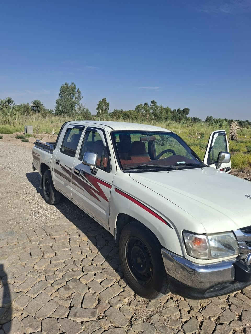 سلام وعليكم بيكم تيوته موديل 2002رقم ميسان للبيع مكينه زائد كير زائد اكسل خير من الله تخم تاير جديد باتري جديد صدر جديد سياره جاهزه وخير من الله من عدا كمبريسر تبريد لبيع او مراوس بكريت ويل موديل 18\19 مكان واسط قضاء الحي رقم الهاتف :***********
