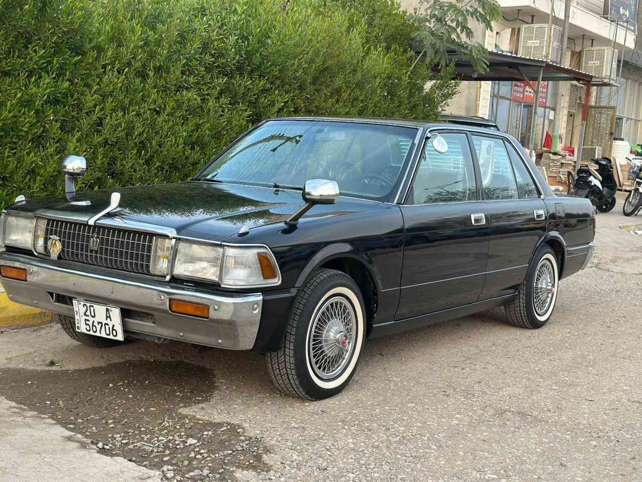 سلام عليكم سيدان 1989 السيارة نضيفة كلش بيهة صبغ صفحتين فقط وصورهة موجودة قبل الصبغ جمالية فقط قمارة وبنيد وصندوك بلاديات سنوية جديدة رقم انكليزي ديالى السيارة احلة من الصور بهواية عليهة ادامة كاملة تخم تاير صدر امامي خلفي نوزلات بلكات كهربائياتهة كله شغالة مابيهة كلوب طافي والسيارة متعوب عليهة كلش والصور تحكم ميحتاج اسولف مصروف عليهة هواية بيع فقط بدون مراوس 
السعر 68
مكان السيارة ديالى خانقين 
***********
