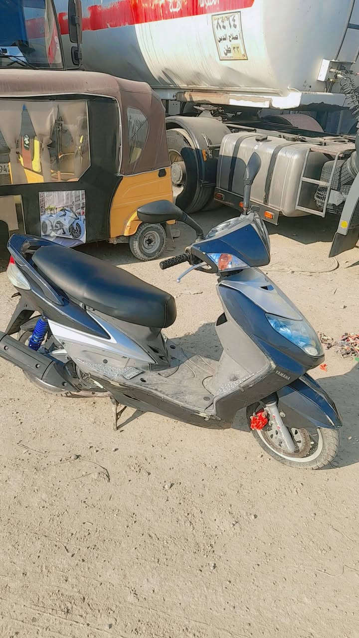 السلام عليكم دراجة سكنس فحل نوزل للبيع سعر 650  شراي اتصل على هذا الرقم  ***********
