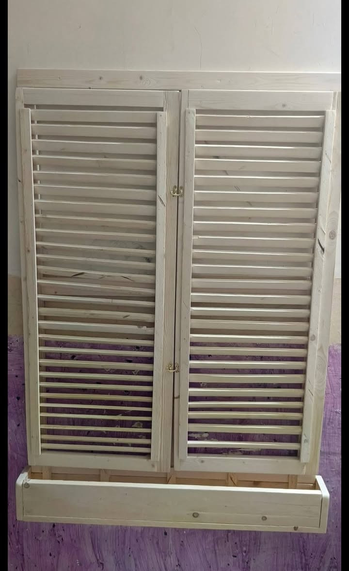 يــاالــلــه
عمل جميع انواع الرفوف 
غلاف قنينه كشوانيات غلاف ماطور
واي شي يخص الخشب
للاستفسار تفضلو خاص وتدللون
واتساب ***********
