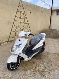 دراجه سكنس فحل كابريتر للبيع السعر 850 وبيه مجال قليل  لادراجه جديده م...