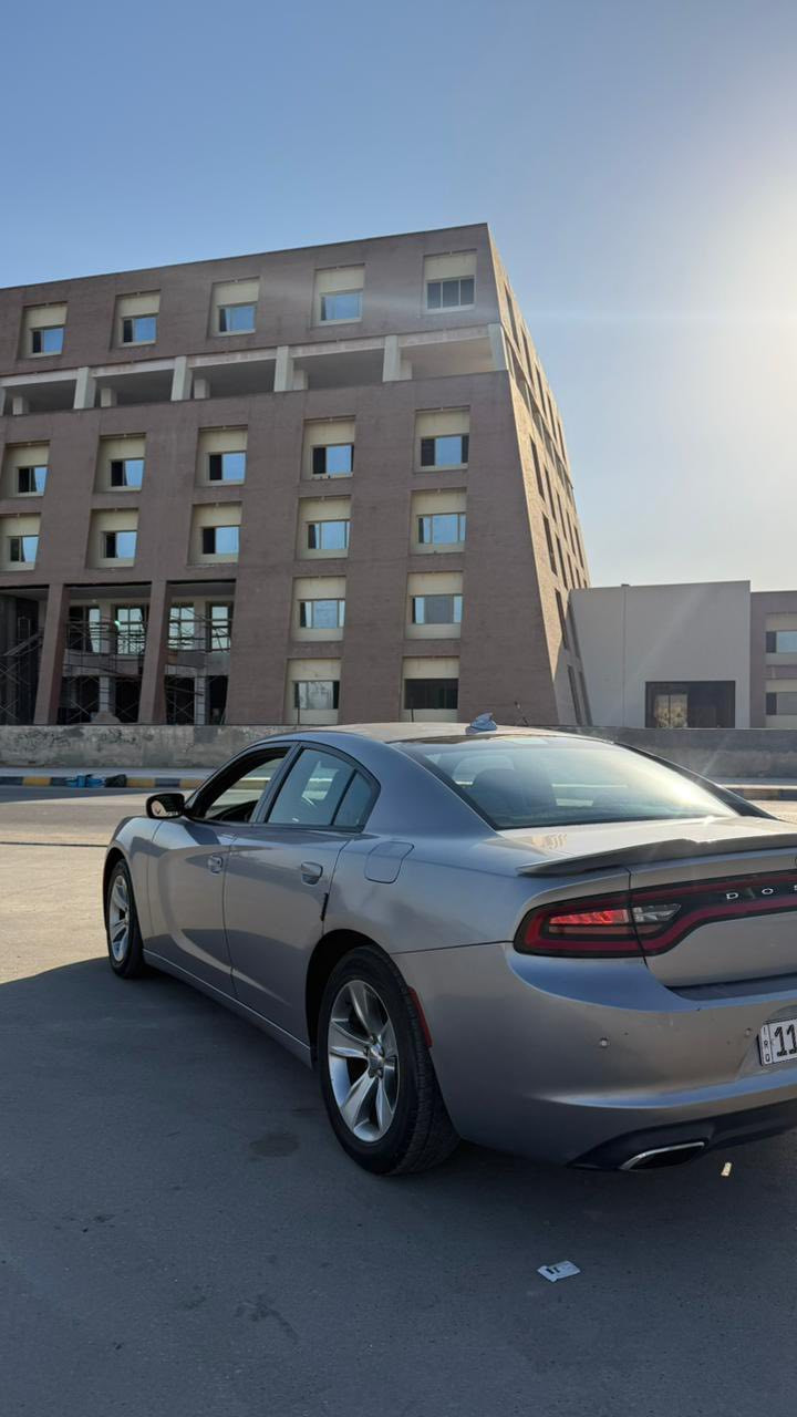 السلام عليكم
جارجر 2018 
سياره بدوووون حادث 
بيها اطلاق ناري وصابغين الصفحة كلير 
شرط بدون معجون وبدون تعديل وبدون دواخل
بجم كبس بدون ايرباك
لحد ياقرن السياره بلمهجومات
سياره ماشيه 98 
كير مكينه حداديه كلها كفاله
سياره بأسمي تحويل مباشر 
مكان سياره بغداد السيدية
السعر 190 
ممتواجد على الفيس

***********
