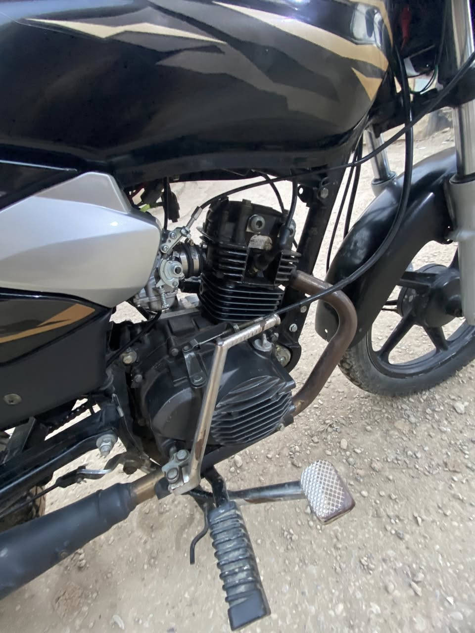 السلام عليكم دراجة tvs هندي 5 كير موديل 2021 اوراق كاملة نضافة خير من الله السعر 850 الف المكان ديالى المقدادية للاستفسار اكثر الاتصال ***********
