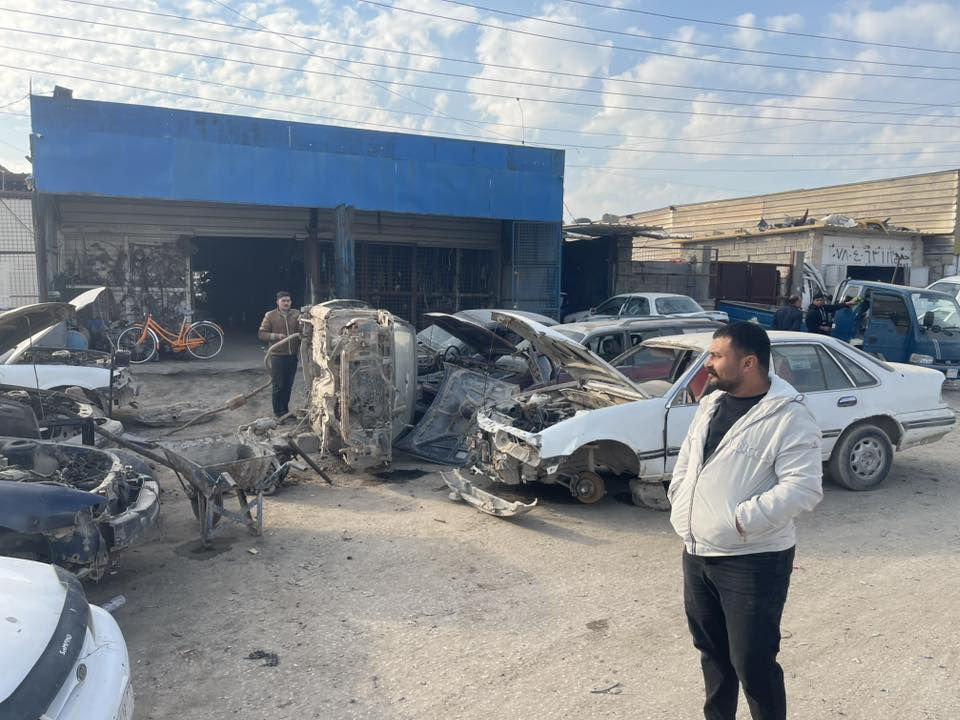 السلام عليكم اخوان تم تفصيخ كياء سفياء شنو تردون موجود كير ومكينه شرط جدد العنوان بابل اجبله حي الصناعي الفرع الاخير للتصال ***********
