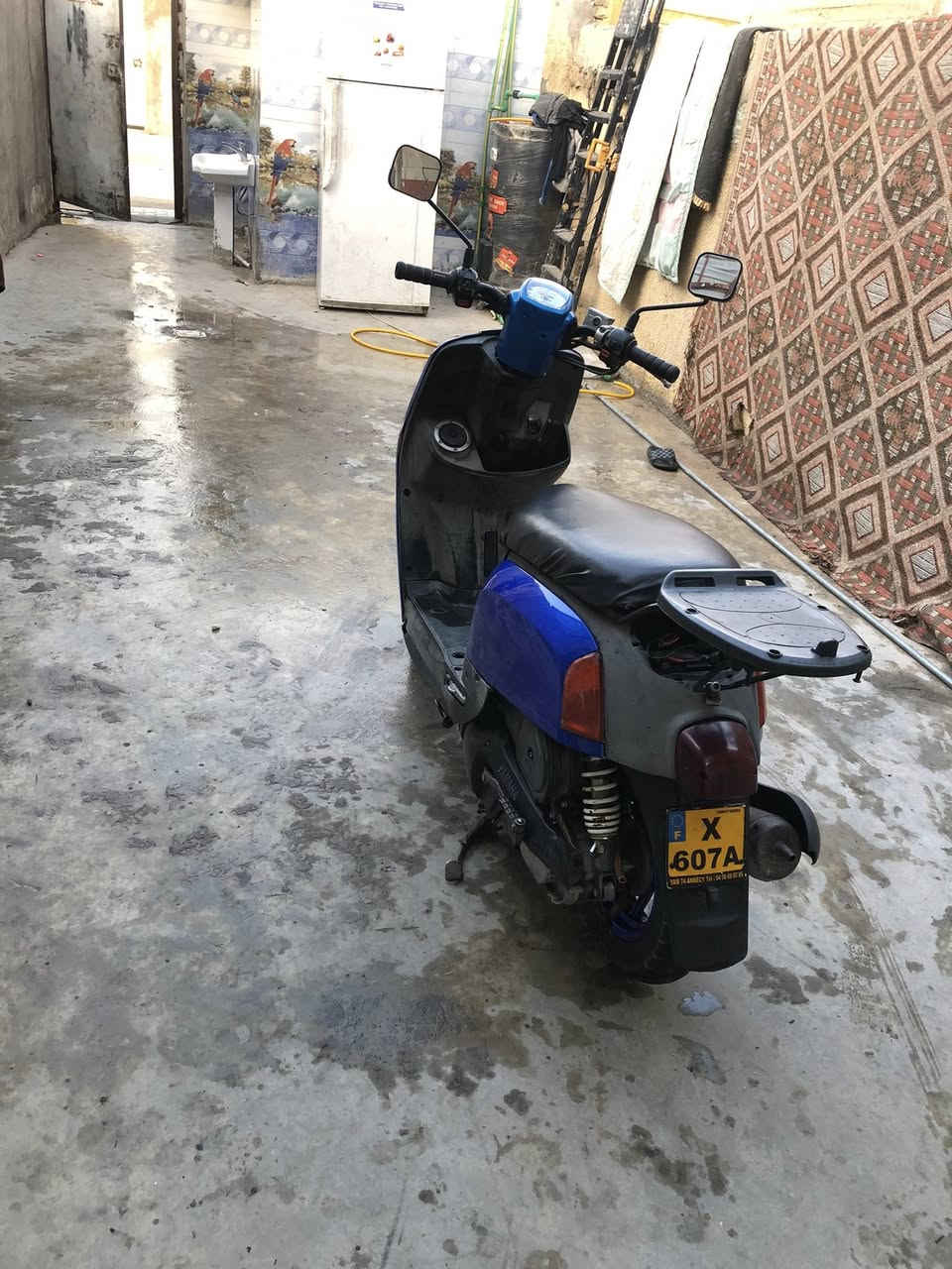 سلام عليكم  دراجة لبيع  بوليس مفتوحة صولي هبة اوراقهة تواصل معي علة هاذة رقم ***********
