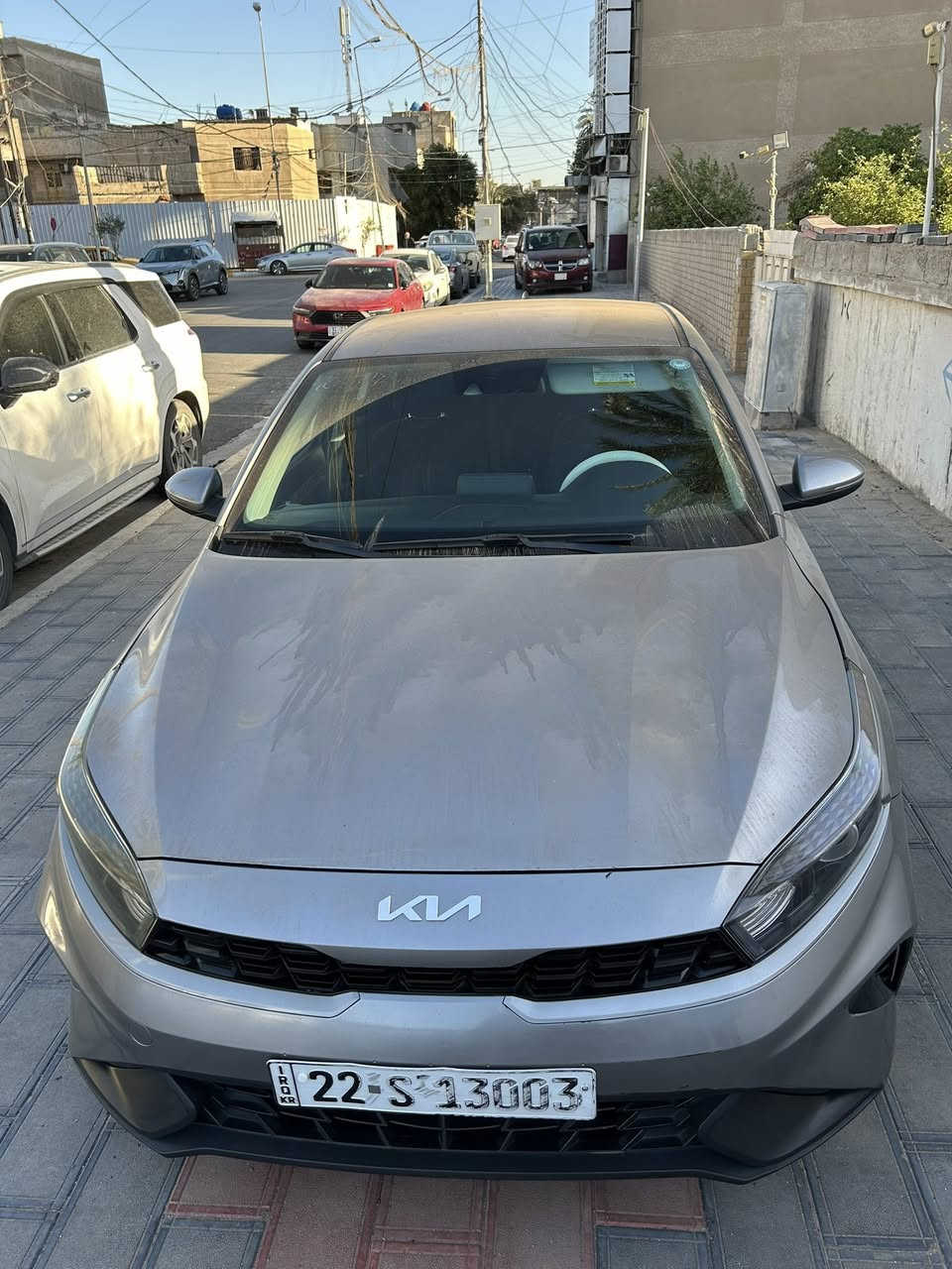 سلام عليكم ‏
كيا فورتي 2024 وارد امريكي 🇺🇸
رقم مميز تريد تحويل تريد وكاله 
هزه تنتهي بشهر 4 ✈️
ضرر واضح 
(بيند وجاملغ الايمن صبغ + رصعه باب السكن )
بدون دواخل بدون ايرباك 

مواصفات : 
محرك 2000 Doch دوش
رادارات جانبيه تحديد النقطه العمياء ⚠️
رادار خلفي تنبيه عند الرجوع‼️
رادار امامي ❗️❌
تحديد مسار/ سياقه ذاتيه 
اوتو بريك /توقف ذاتي عند الاقتراب ⛔️
اشاره بل مرايه 💡
كامره دوراه 📷
شاشه كبيره تدعم 📲Android Auto/car play
خرائط Gps 📌
فول تحكمات ستيرن 
3 انظمة قياده Sport/Normal/Smart
كروز مثبت سرعه 
ويل كب كروم 
حساس اطارات 
شاشة ظبط واعطال بل دشبول 
منافذ Usp/ Aux/ 12V
4 دسك/ مانع انزلاق/Abs
السياره جديده وجاهزه بدون اي نقص للبيع رايدها (160) العنوان بغداد/الكاظميه /شارع اكد  
+964 786 949 7061


**إذا كنت صاحب هذا الإعلان وتريد حذفه لأي سبب، رجاءا أرسل رسالة إلى الدعم الفني**