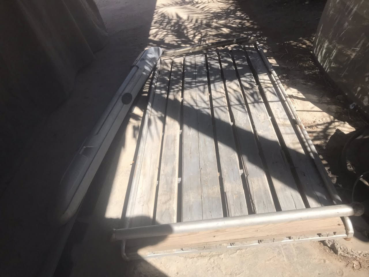 سلام عليكم يوجد سله ستاركس عله جميع الستاركس ترهم كامله ونضيفه ويوجد دشبول كامل ستاركس مديل ٢٠٠٧الموقع ابي البصره ابي الخصيب***********
