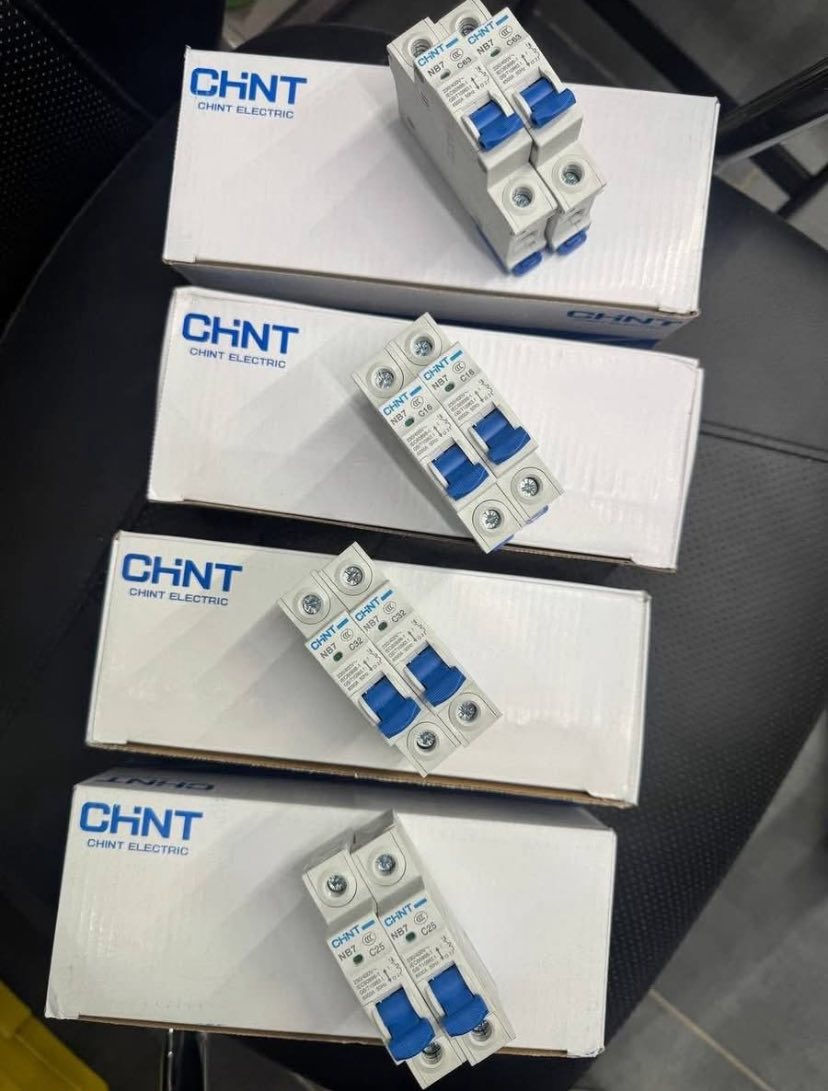 السلام عليكم 

🔴 تم توفر جميع المواد من ماركة CHNT وباسعار جديدة كلياً متوفرة 
 📍عنوانه / شورجة عكد النصارى خلف دائرة الكهرباء 

🔴 يوجد توصيل إلى بغداد وكافة المحافظات 

للاستفسار الاتصال على الرقم *********** 📞
