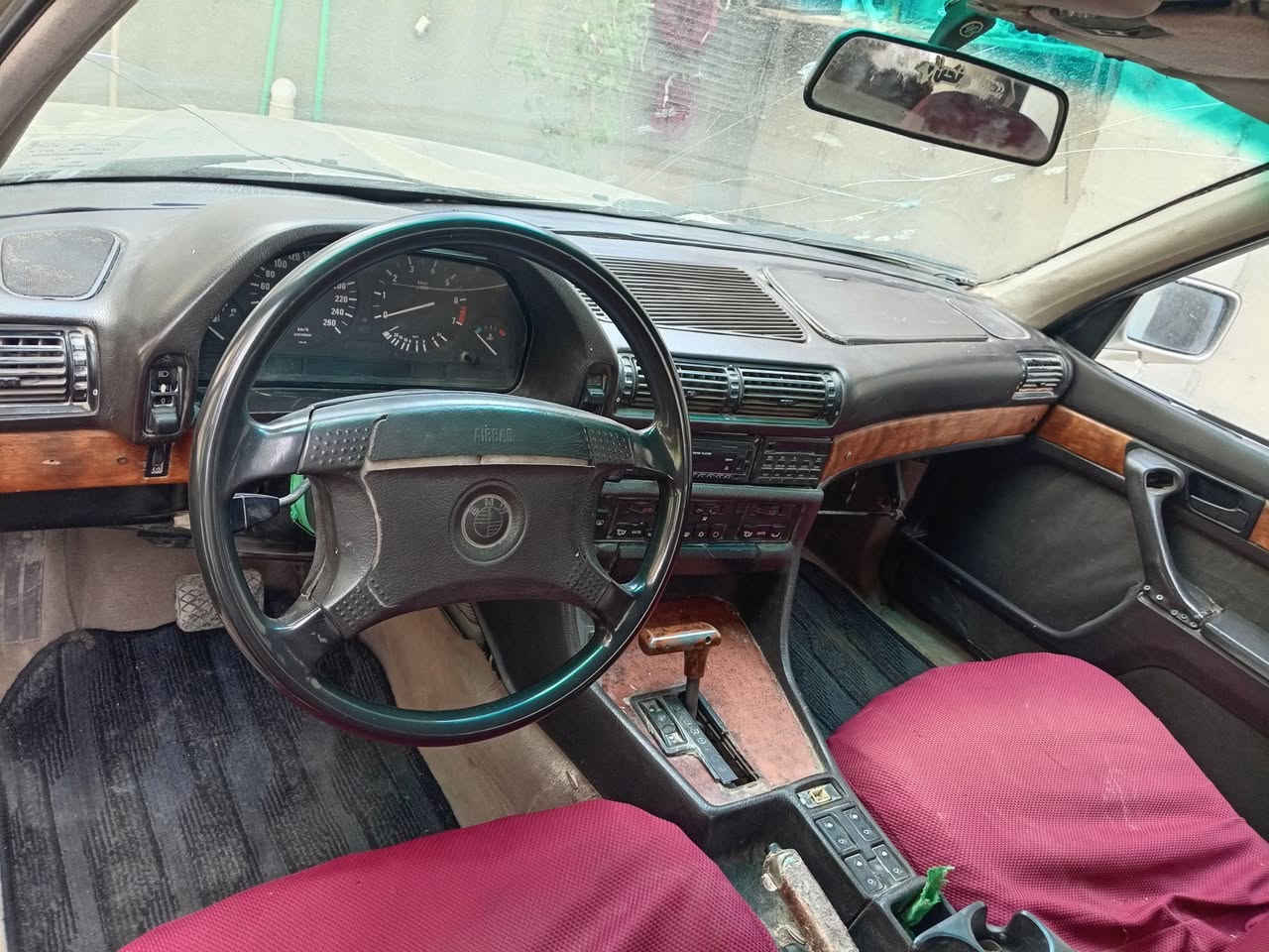 لبيع بي ام 735 مكفوله من كصه ونقل جثه رقم بغداد مشروع وطني سنويه لغايت 2027 ابوسنويه يمي مكينه او كير 3000 خير من الله حداد تبريد تخم تاير كهربيات كله شغال سعر 26 بصره قضاء مدينه ***********
