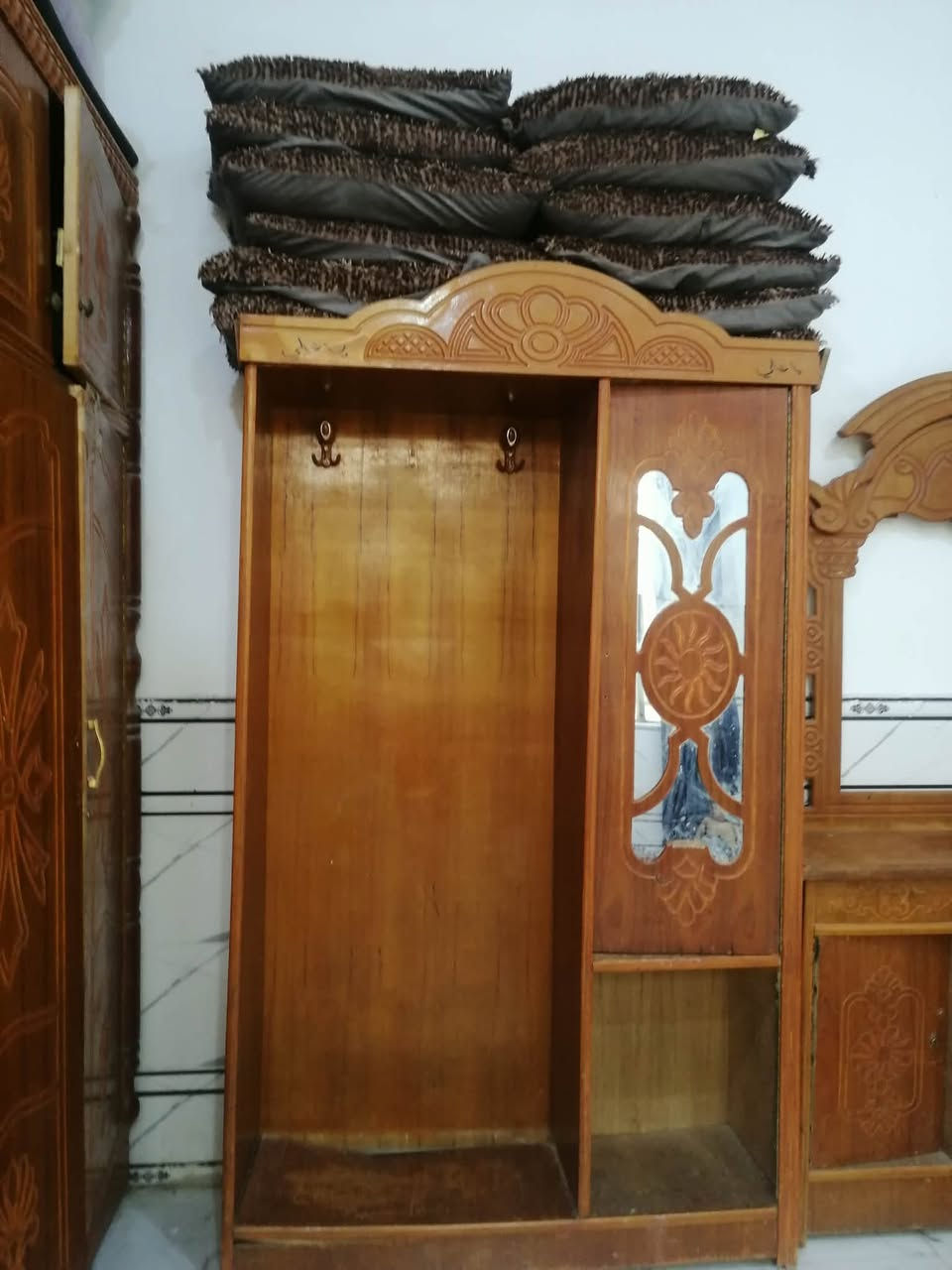 غرفه نوم للبيع نضيفه يرادلها شويه ترتيب كامله مكانها ناصريه قلعه سكر قرب معمل الزيوت السعر ب 300 الف


**إذا كنت صاحب هذا الإعلان وتريد حذفه لأي سبب، رجاءا أرسل رسالة إلى الدعم الفني**