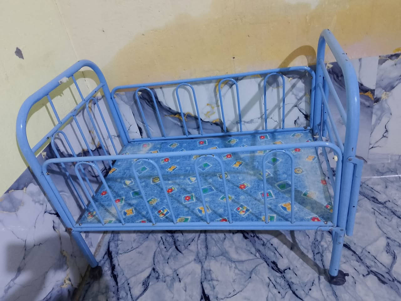 شوربه للبيع مال طفل قيم مكانها ناصريه مركز حي الفداء


**إذا كنت صاحب هذا الإعلان وتريد حذفه لأي سبب، رجاءا أرسل رسالة إلى الدعم الفني**