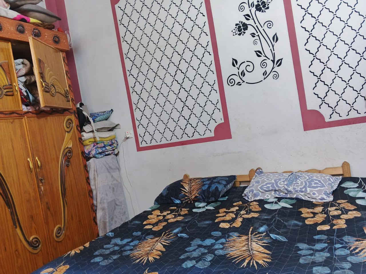 العنوان: حي البتول شارع مدرسه الخيرات 
اقرب نقطه داله: قرب اسواق عباس الساعدي الشارع البصفه
رقم الهاتف: ***********
3غرف نوم اثنين فوك وحده جوه
استقبال +صاله+مطبخ حار +صحيات خارجيه +حمام داخلي
السعر نتصل وتدلل
طابو زراعي
