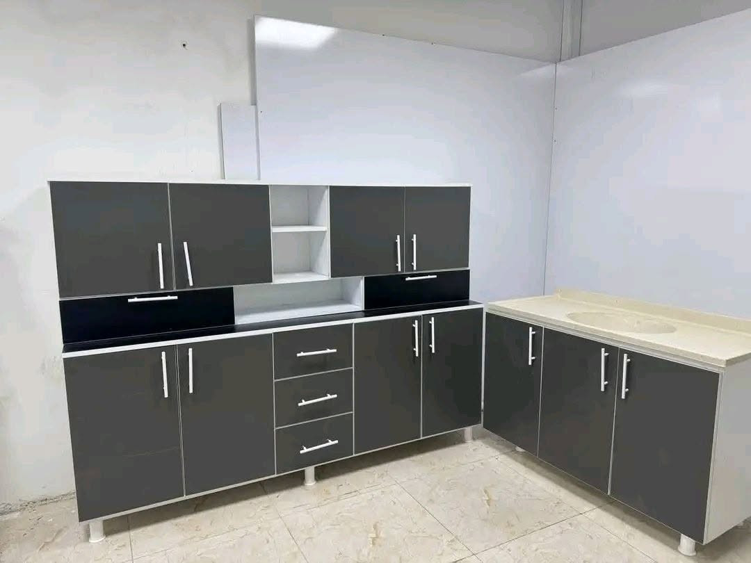كاونتر خشب mdf 

قياس مترين ارضي وملحق وسنك متر و20 

متوفر جميع قياسات وللون حسب طلب 

متوفر توصيل 🚖🚖


**إذا كنت صاحب هذا الإعلان وتريد حذفه لأي سبب، رجاءا أرسل رسالة إلى الدعم الفني**