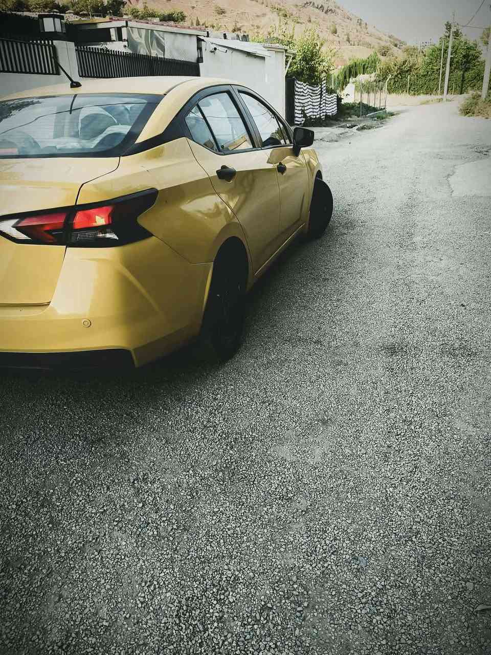 السلام عليكم نيسان فيرسا وارد امريكي موديل 22 رقم بغداد صور الحادث بل منشور مواصفات عاديه مكاني بغداد الدورة السعر 140 وبيها مجال 
منضومه غاز 
سيارة جاهزة للخير بدون نقص بدون تبديل بدون يرباك 
***********
شباب هاذا رقم صاحب السيارة مكلف بل نشر
