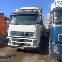 فولفو ٤٦٠ • اوتوماتيك • موديل ٢٠٠٢