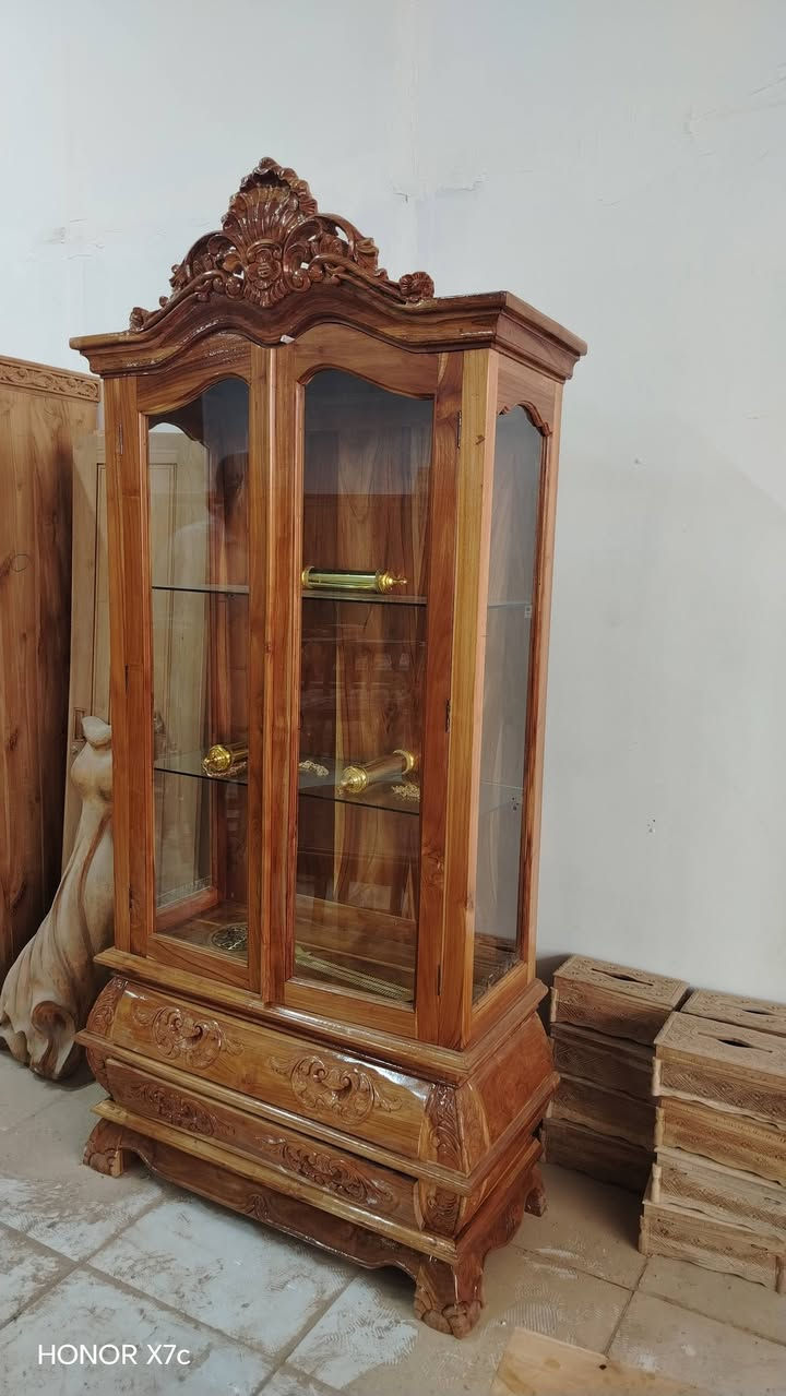 جاتي للأثاث
الوصف أسفل الصوره
#اثاث #طبلات #فاترينه #جاتي
@للجميع


**إذا كنت صاحب هذا الإعلان وتريد حذفه لأي سبب، رجاءا أرسل رسالة إلى الدعم الفني**