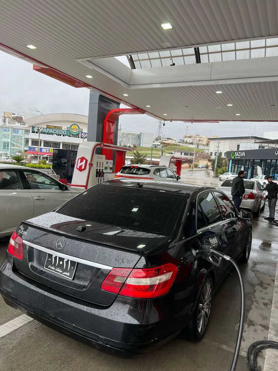 مارسدس ٢٠١١ساخ ساخ 
مەکینە كراوه به بطه vivt 
مواسەفات:
گوشن کارەبای
گوشن  هیتەر
لایت و فلچە ئەوتۆ
چەند مواسەفاتی تر….
گێر و مەکینە و کارەبایات بە شەرت
ره نگوراوي يابان 
سعری 54$🔐🔐قفل
گۆرینەوەش دەکەم بە سەیارەیک بە دلم بێت
بۆ پەیوەندي ***********
شوين سليمانية
