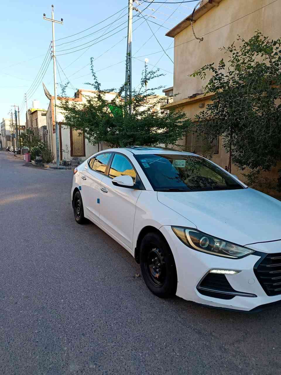 السلام عليكم بيع مستعجل النترا موديل 19 سوبر  رقم بصره الجديد بسمي كفاله كيره تبريد حداده والحمدلله مكينه 2000دوش مكفوله من الضربه بس ملاحظه بسيطه السعره 158 ***********
