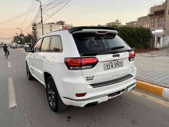 سلام عليكم للبيع جيب اس  ام رادار   S 2020 ( خـليـجـي )
ماشيه 38 ميل 
فول فول مواصفات فورويل بارنوما فتحة 

السياره كفاله عامه من الصبغ او البارد كير مكينه كلها كفاله عامه
عدا كارت تحت بك لايت بسيط 

 ( وكاله هارلم) ام الرادار

مكينة  3600 6 سلندر  

 سقف بانوراما 

 كشنات جلد اسود و احمر+ كهرباء + تدفئه + خزن ٣ وضعيات 

 نظام النقطة العمياء 

 ويل حجم 20 بلادي سبورت 

 نضام خاص للطرق الوعرة 

تشغيل عن بعد 

مري كهرباء 

 مرايا متحسسة للضوه العالي 

 بخاخات لتنضيف اللايتات الامامي

 نظام تشغيل واطفاء المحرك اوتماتيكي للتوفير وعدم صرف الوقود عند الايقاف (AUTO START SYSTEM)

 

وضعيات قيادة التحكم بيهم عن طريق الماوس 

لايت زنون امامي ولد خلفي 

 تخم تاير جديد

اوتو بارك

 ستيرن كهرباء + تدفئه ستيرن 

 ريموت كنترول عدد 2 

 حساسات خلفية امامية

مكان السياره بغداد 

للاستفسار :***********
