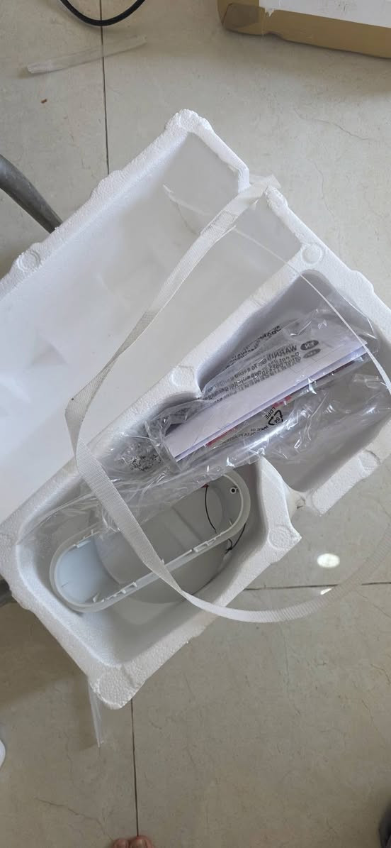السلام عليكم 
سبلت بورتبل ( داخلي )  tcl اخذتة يوم 2/7/2026 السبلت بارد ثلج وبي ضمان سنة بس غرفتي جبيره اريد ابيعه واشتري اكبر.
للبيع 300.000


**إذا كنت صاحب هذا الإعلان وتريد حذفه لأي سبب، رجاءا أرسل رسالة إلى الدعم الفني**