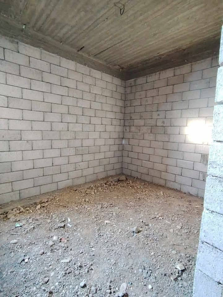 هيكل للبيع
حي الملايين الثانية 

مدخل مقابل المول الهيكَل بعد القنطره 

المساحة 147 م واجهة 7 م

ط1 )) غرفتين نوم واستقبال وهول ومطبخ ومشتملات 

ط2)) هول و4 غرف نوم ومشتملات وبيتونه 

سند زراعي قرار 25 

للاستفسار أكثر الاتصال على الارقام 

***********

***********
