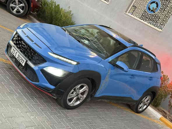 يا الله 
يا الله 
***********
كونا 2022 فووول 1/1 
ماشية 55 الف محرك 2000 دوش
رقم بغداد باسمي سيارة جاهزة من كلشي
بصمة تشغيل رادار شاحن واير ليس
لايت وبك لايت لد
3 انظمه قيادة تحكمات ستيرن
شاشة كامرا حساس 
فتحة سقف (( سلايد))
باقي مواصفات الفول المعروفه
سعر140$ بيها مجال 
مكان سيارة بغداد حي العامل
